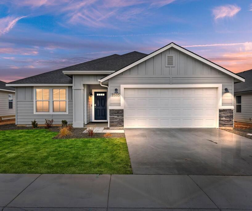 Beautiful Brand New Kuna Home! Bagian luar foto