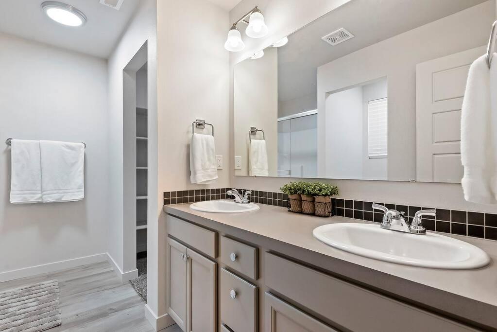 Beautiful Brand New Kuna Home! Bagian luar foto