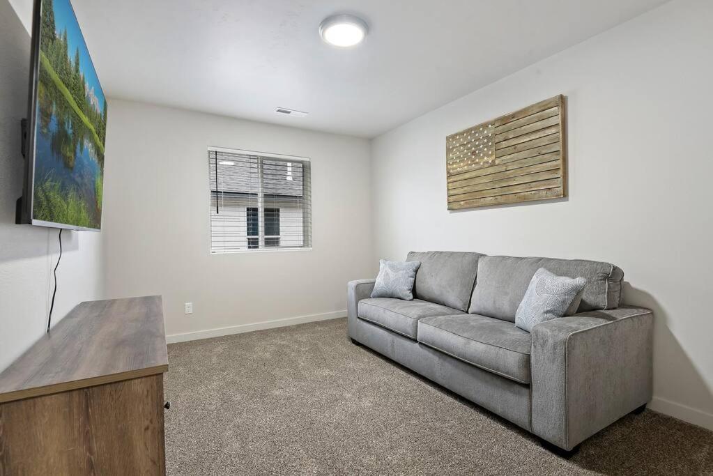 Beautiful Brand New Kuna Home! Bagian luar foto